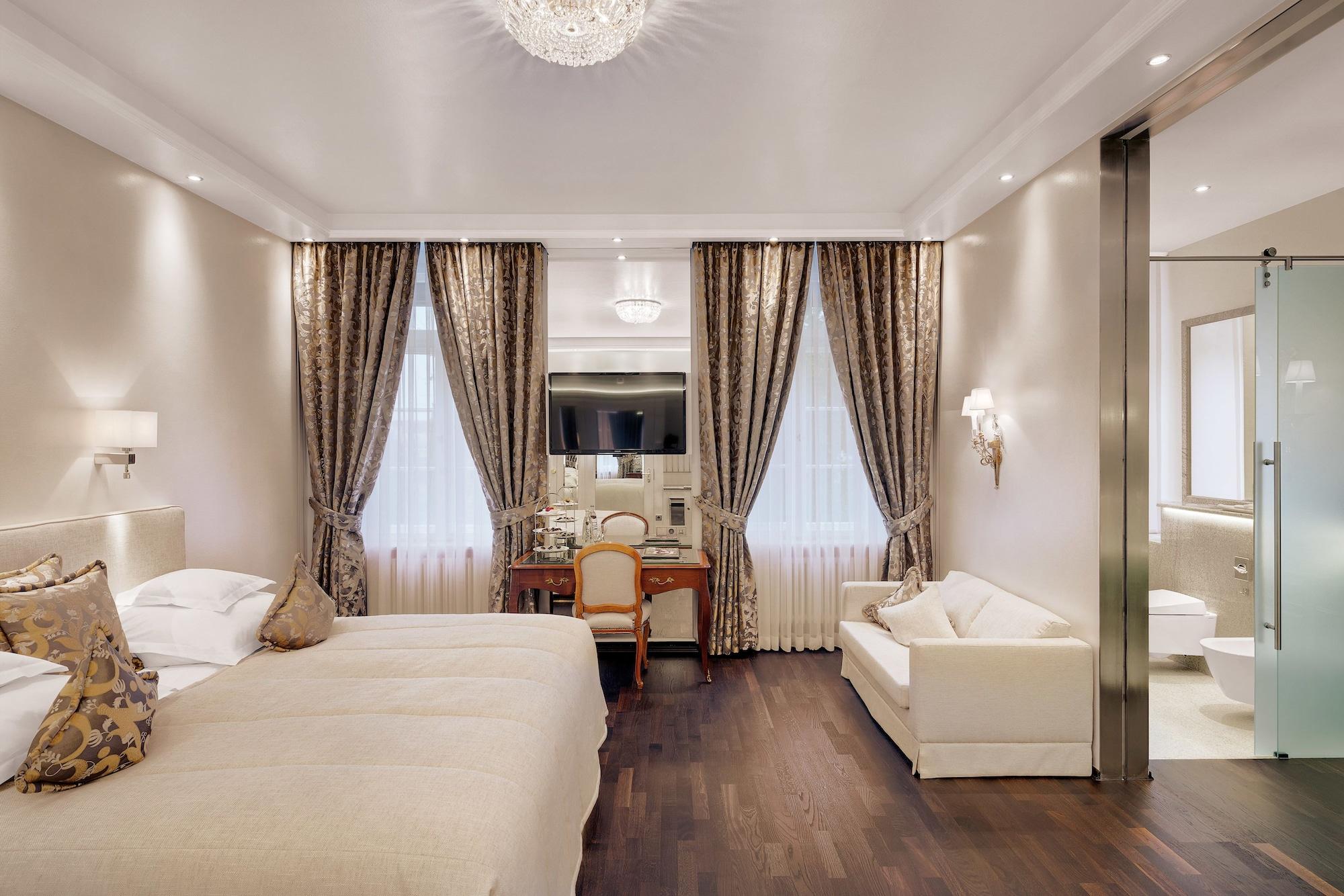 Hotel Europaeischer Hof Heidelberg, Bestes Hotel Deutschlands In Historischer Architektur Екстериор снимка A suite at the hotel
