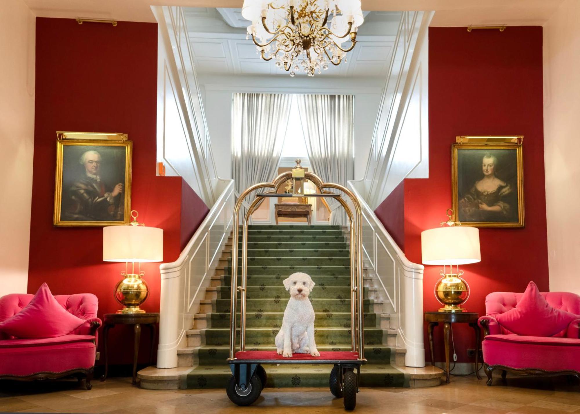 Hotel Europaeischer Hof Heidelberg, Bestes Hotel Deutschlands In Historischer Architektur Екстериор снимка Lobby