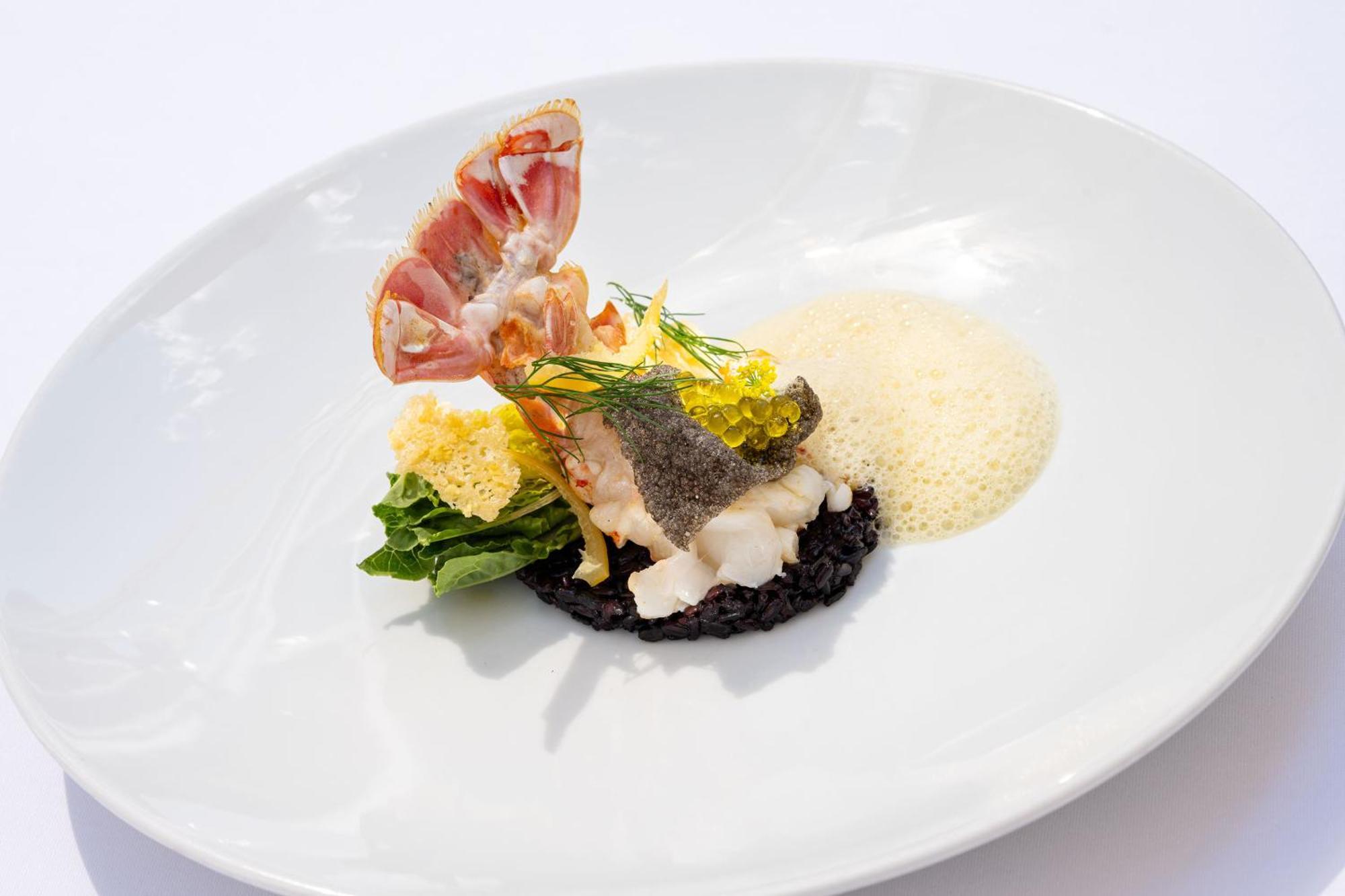 Hotel Europaeischer Hof Heidelberg, Bestes Hotel Deutschlands In Historischer Architektur Екстериор снимка A modern Scottish dish of lobster and black pudding