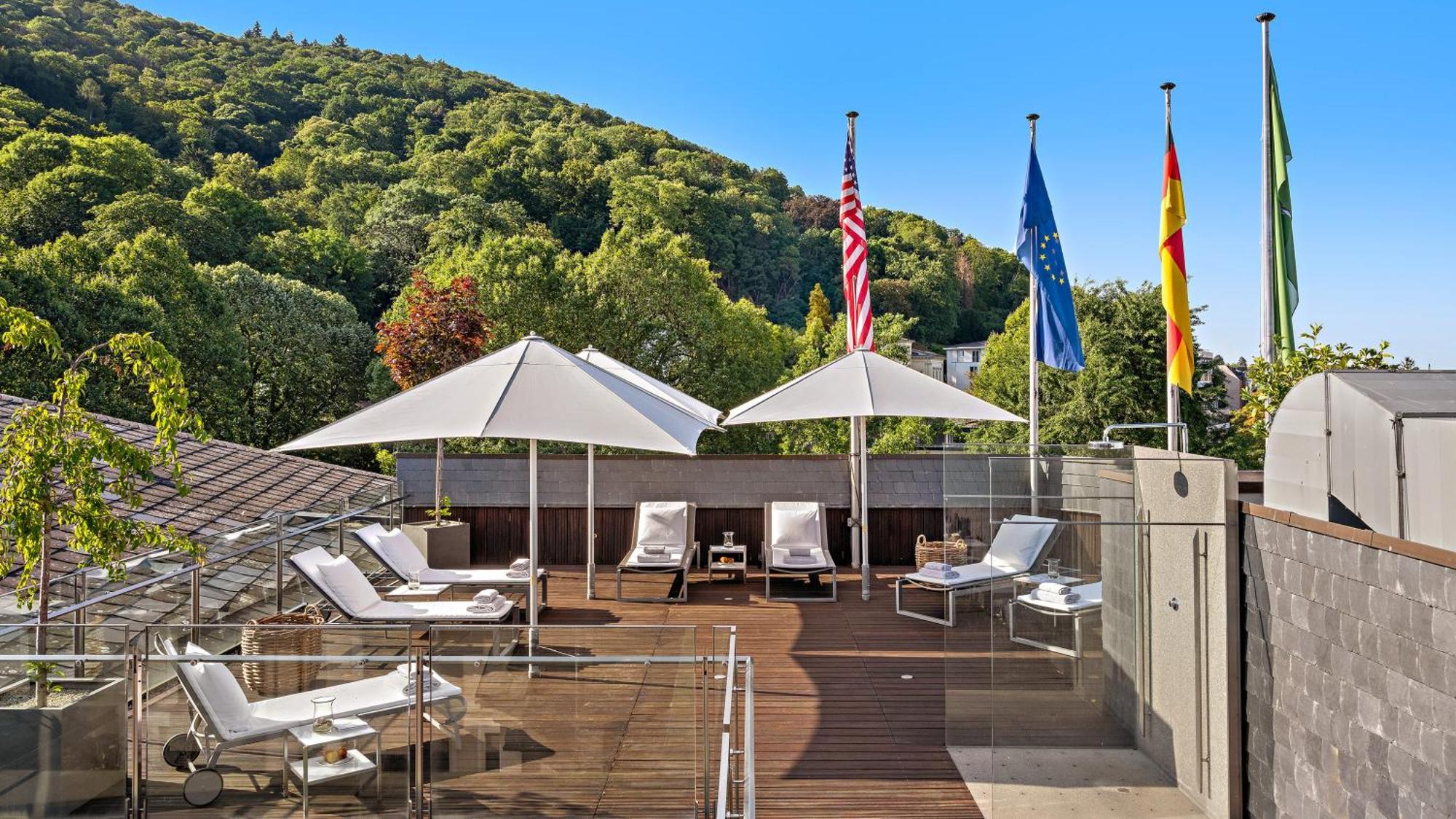 Hotel Europaeischer Hof Heidelberg, Bestes Hotel Deutschlands In Historischer Architektur Екстериор снимка Rooftop terrace