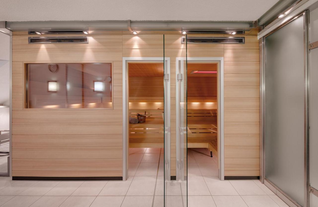 Hotel Europaeischer Hof Heidelberg, Bestes Hotel Deutschlands In Historischer Architektur Екстериор снимка A sliding door